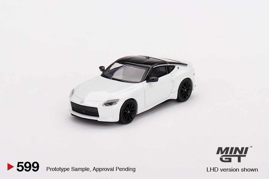 MINI GT 599 Nissan Z Performance 2023 Everest White LHD