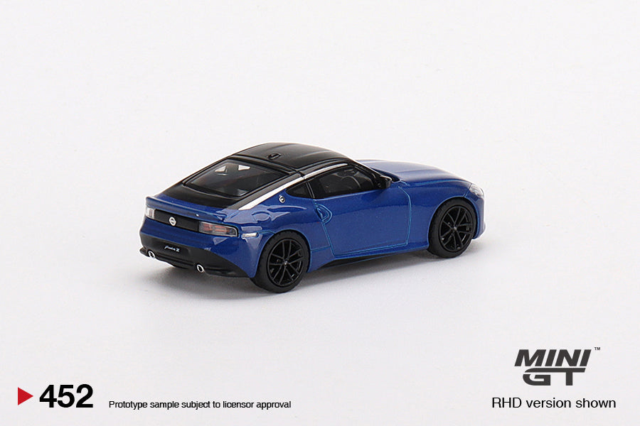 MINI GT 452 Nissan Fairlady Z Version ST 2023 Seiran Blue RHD