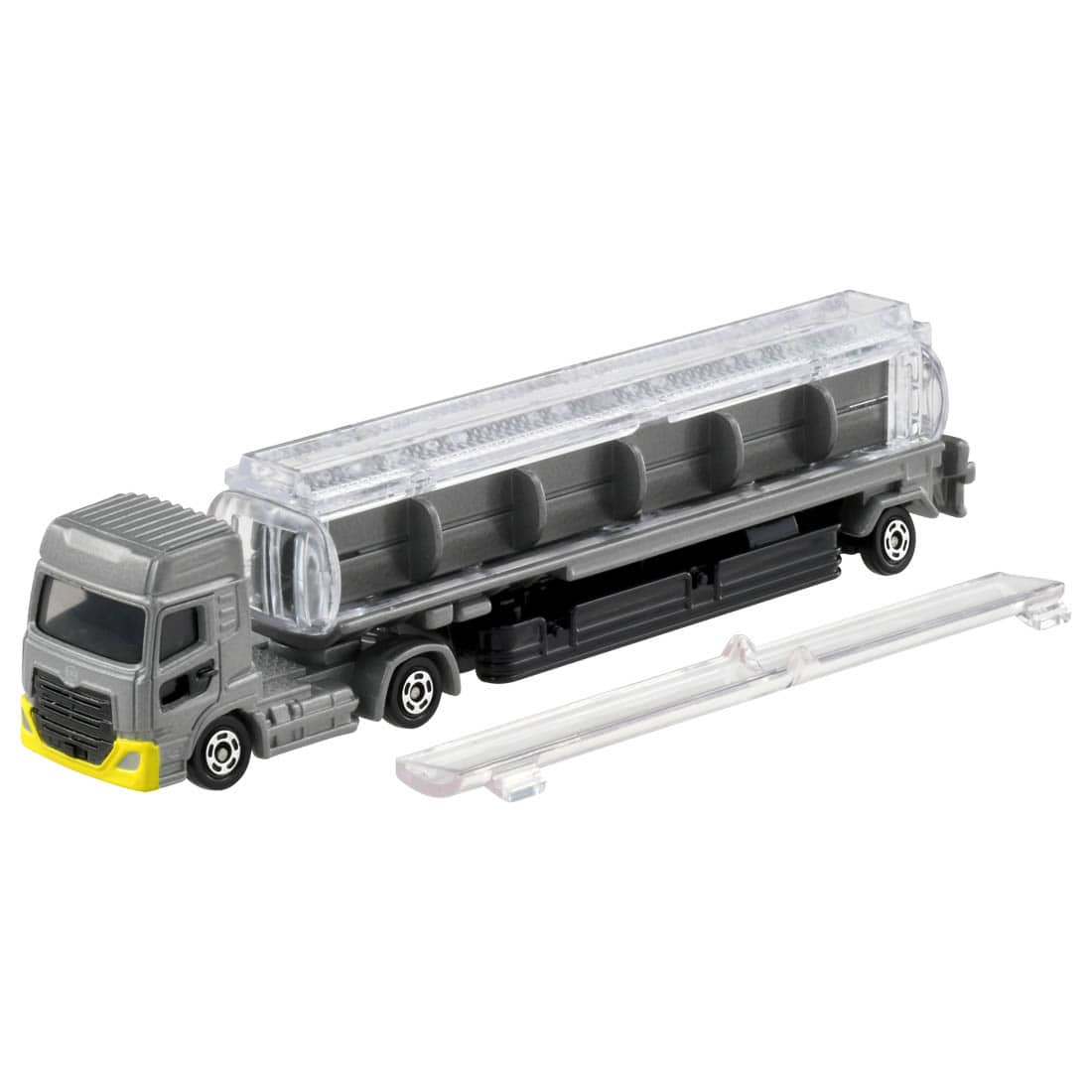 Tomica No.136 UD Trucks Quon Tank Truck