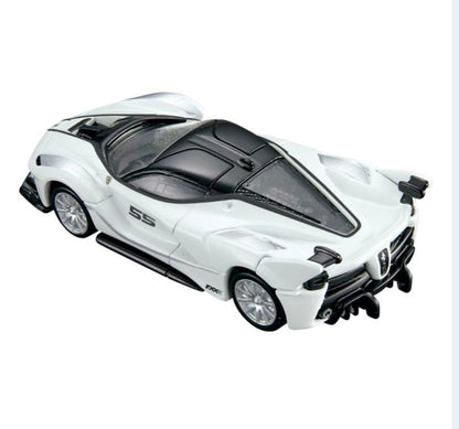 Tomica Premium No. 33 Ferrari FXX K (初回限定版)