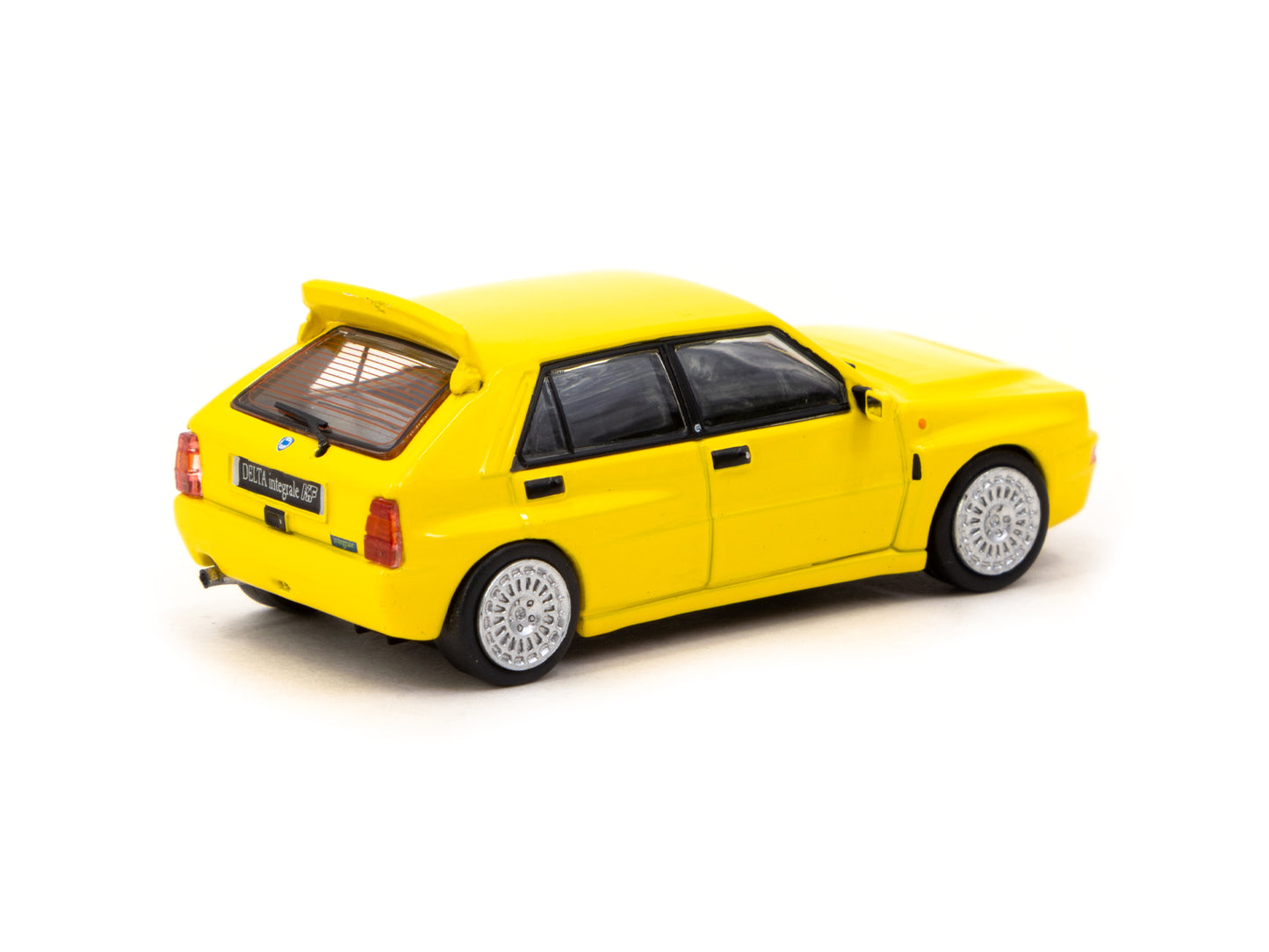 Tarmac Works 1/64 Lancia Delta HF Integrale Giallo Ginestra - ROAD64