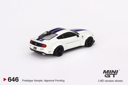 MINI GT 646 FORD MUSTANG GT LB-WORKS White RHD