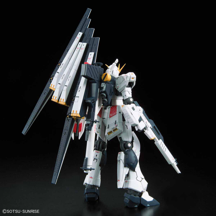 行版 RG 1/144 機動戰士高達 Rx-93 Nu Gundam 模型